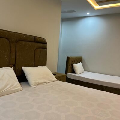 2BED ROOM/MURREE