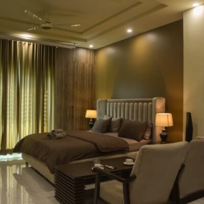Cineplex Studio Apartment – Your All-In-One Entertainment Hub